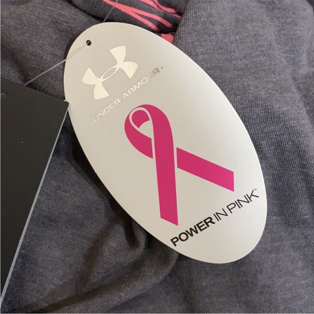 Under Armour - Picture 6 of 7